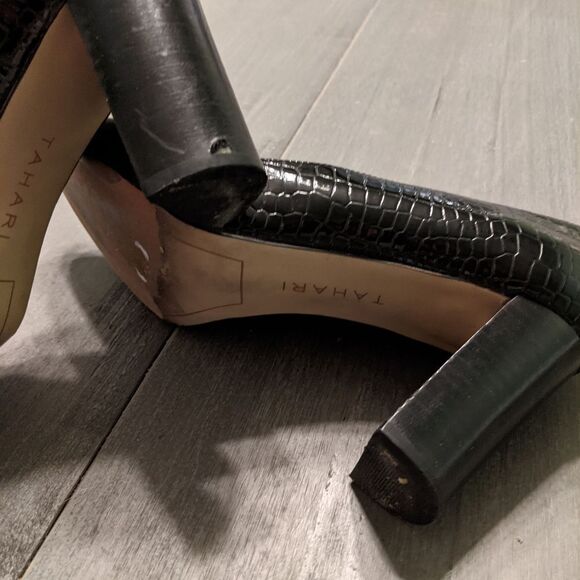 Tahari Elvira Two-tone Black Wide Heel - Sz 8m - Picture 2 of 7